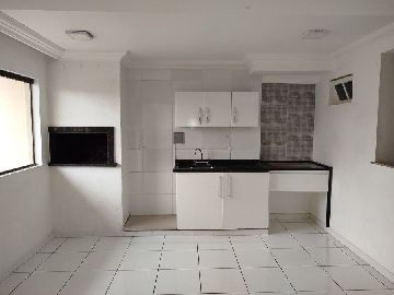 cozinha com churrasqueira pavimento superior