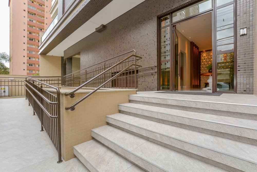 Apartamento - Venda - Água Verde - Curitiba - PR